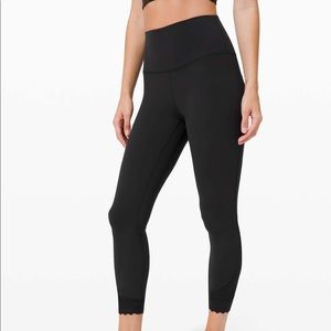 NWOT Lululemon Align High-Rise Pant 25" Black Scallop Leggings